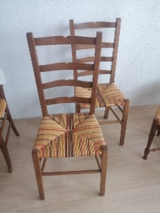 Chaises paillées à vendre